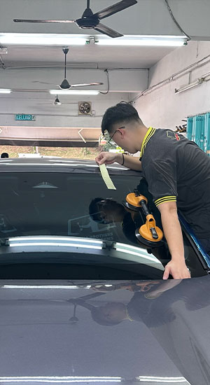 Windscreen Replacement